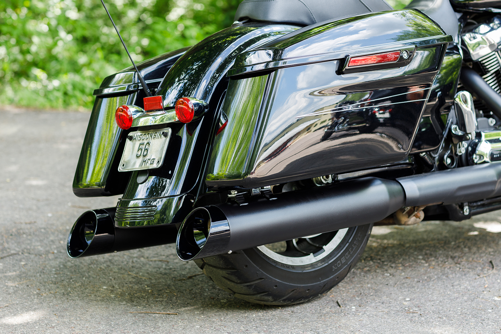 4-1/2" MK45 Cutlass Performance Mufflers - 4-1/2" Black MK45 Cutlass Performance Mufflers [1801-1493] - Image 5