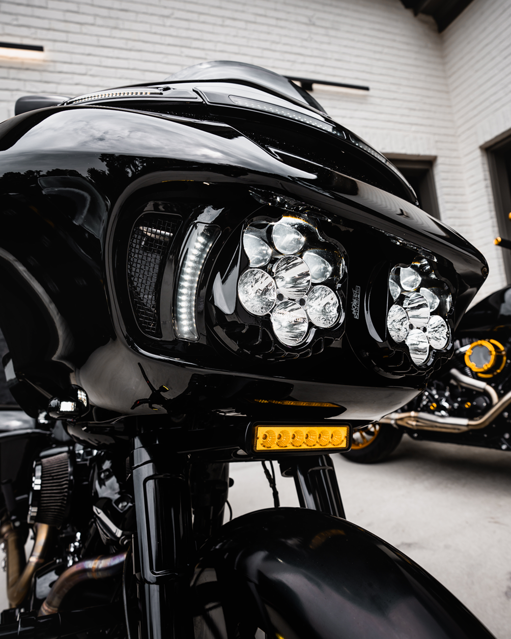 LED Light Bar Kit - LED Light Bar - Yellow Lens - Road FLTR [2040-3194] - Image 4
