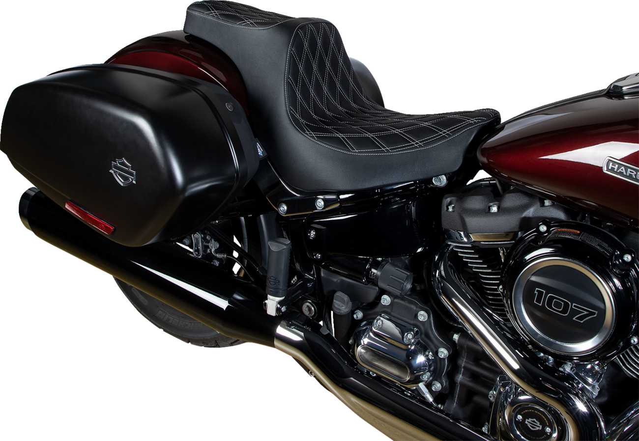 Predator III Seat - Predator III 2-Up Seat - Vinyl - Double Diamond - Silver Stitching - FL/FX '18-'24 [0802-1493] - Image 2