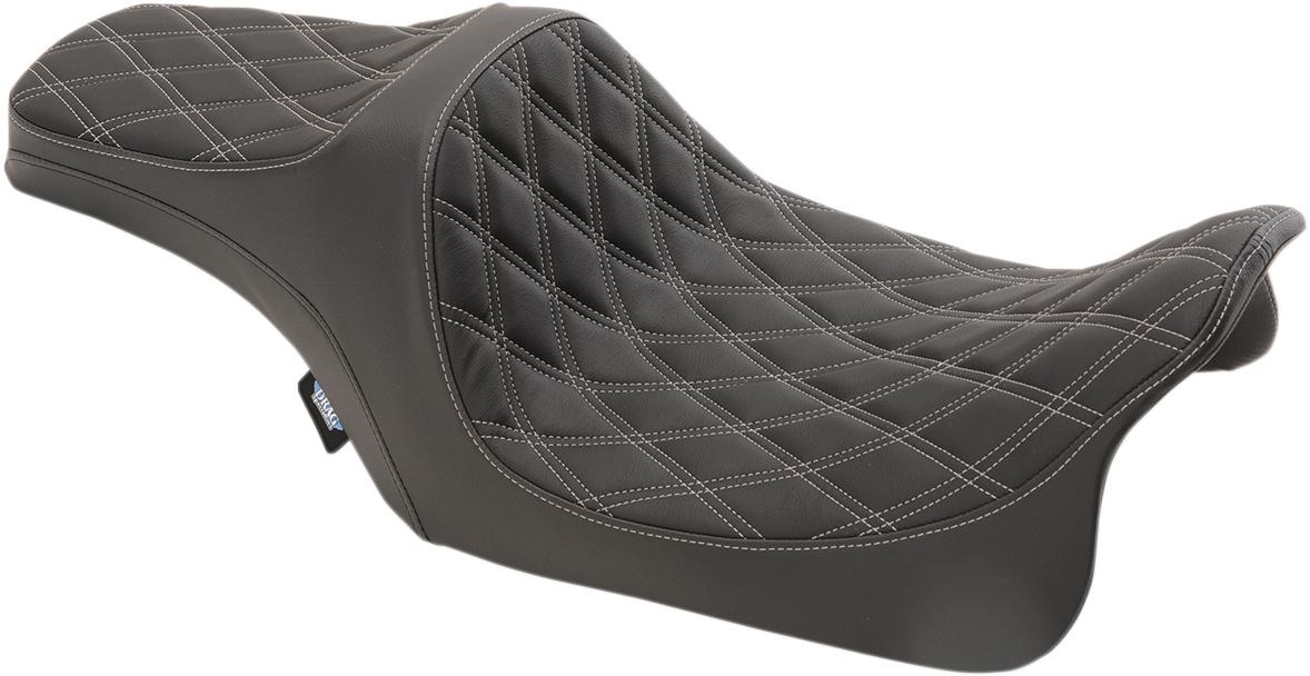 Predator III Seat - Double Diamond - Silver Stitched - FL '08-'23 [0801-1115]