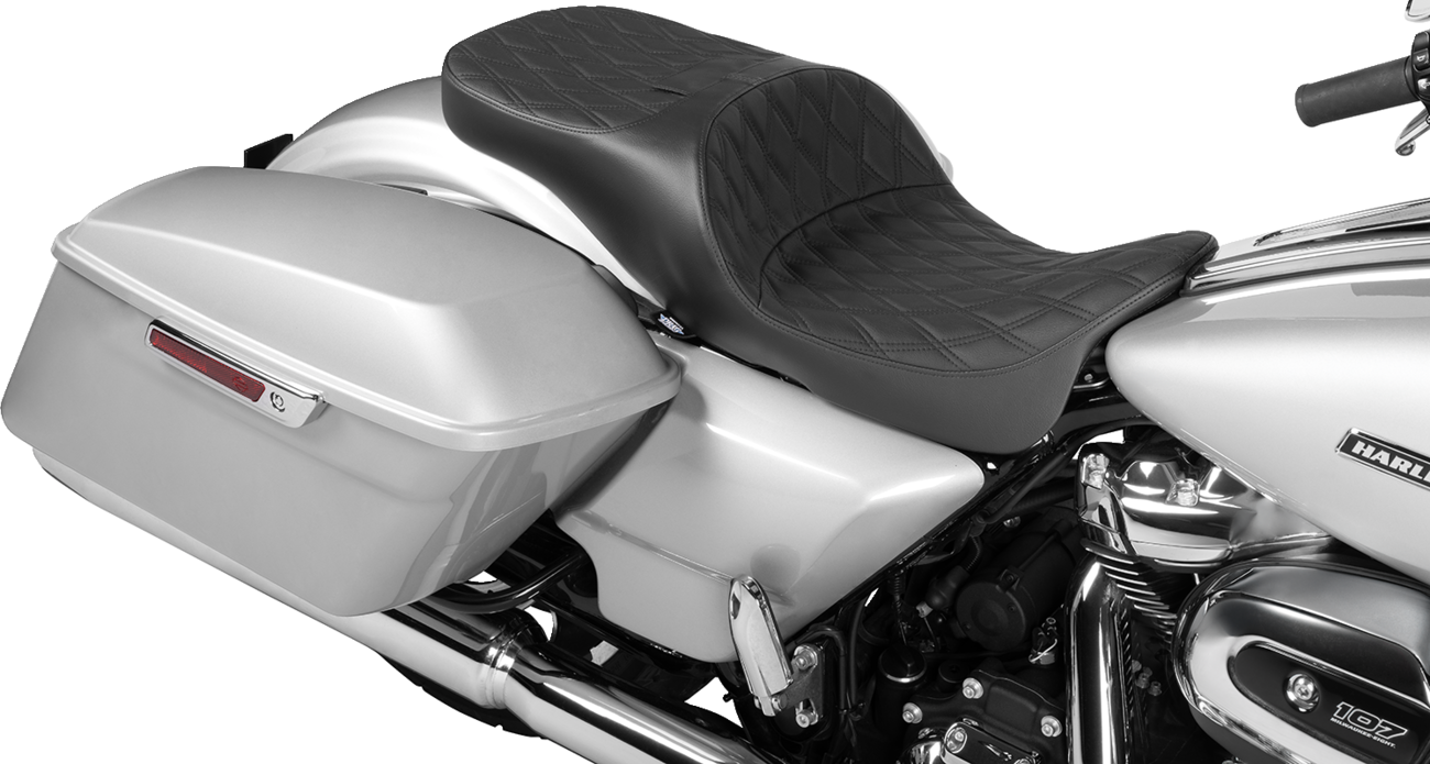 Extended Reach Freedom Touring Seats - Extended Reach Freedom Seat - Vinyl - Double Diamond - Black Stitch - FLT/FLH '09-'25 [0801-1980] - Image 3