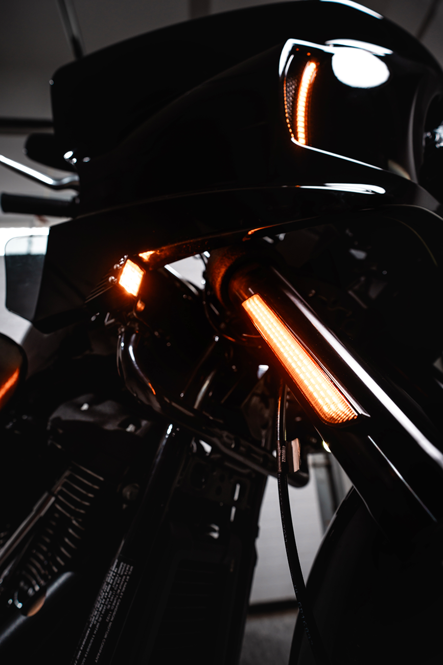 Performance LED Front Turn Signals - LED Turn Signals - Front - Gloss Black [2020-2216] - Image 4