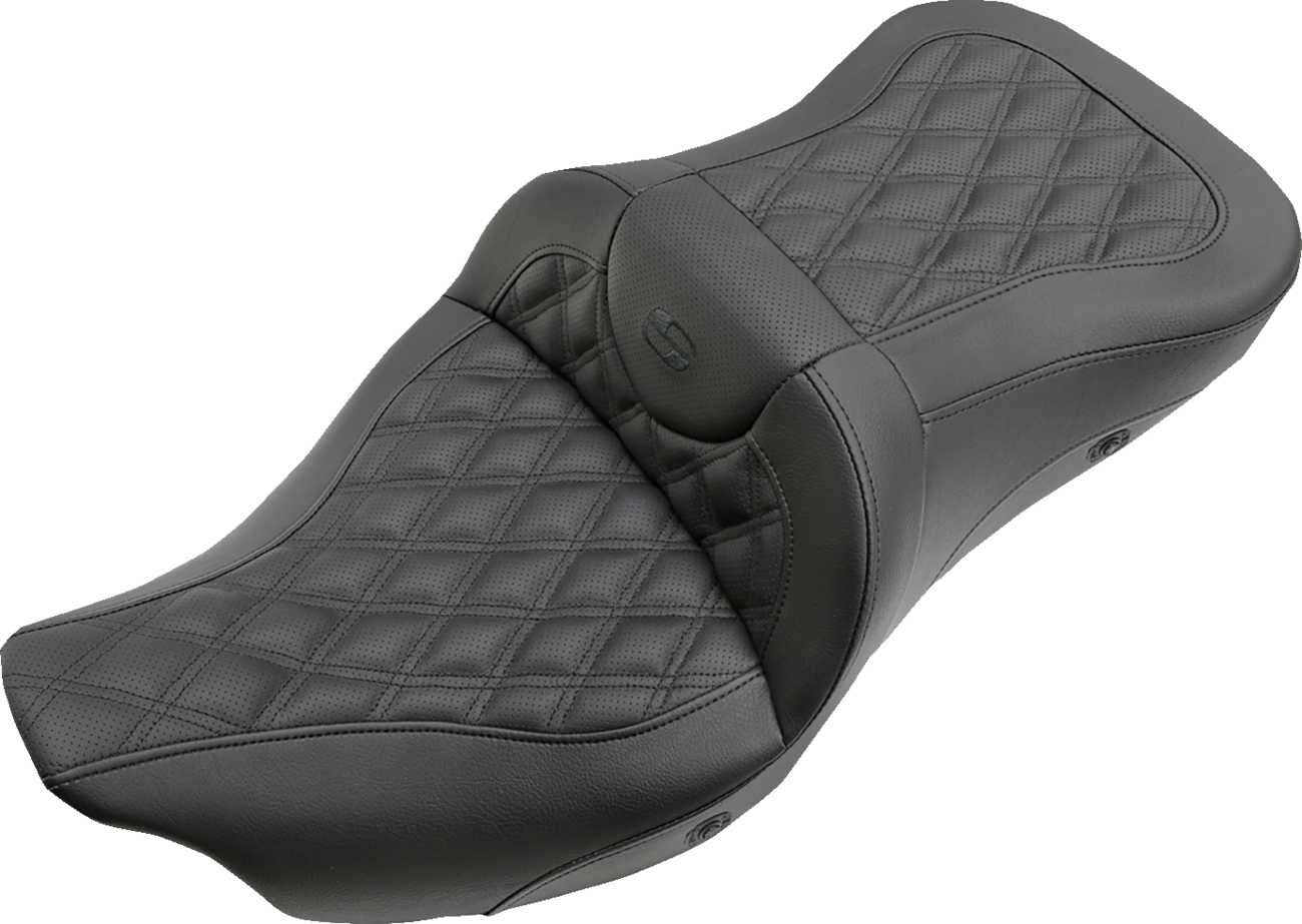 Extended Reach RoadSofa™ Seat - Extended Reach Roadsofa™ Seat - Lattice Stitched - without Backrest - Heated - FL '08-'24 [0801-1042]