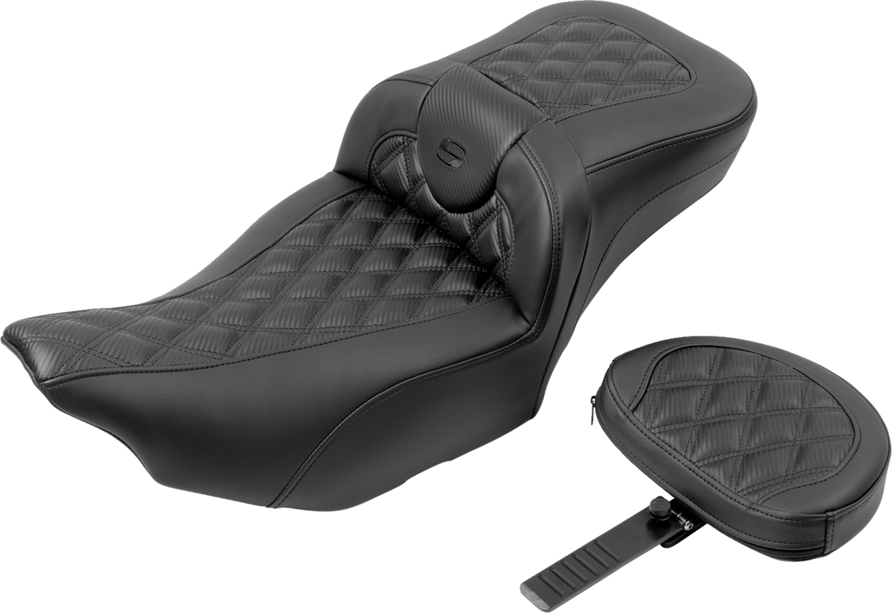 Roadsofa™ Extended Reach Seat - with Backrest - Carbon Fiber - Lattice Stitch - FLTR/FLHX '23-'24 [0801-1801] - Image 2