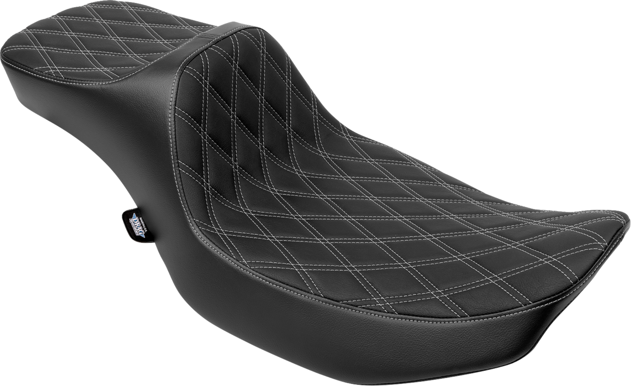 Extended Reach Predator III Seat - Double Diamond - Silver Stitching - Vinyl - FLH/FLT '23-'24 [0801-2035]