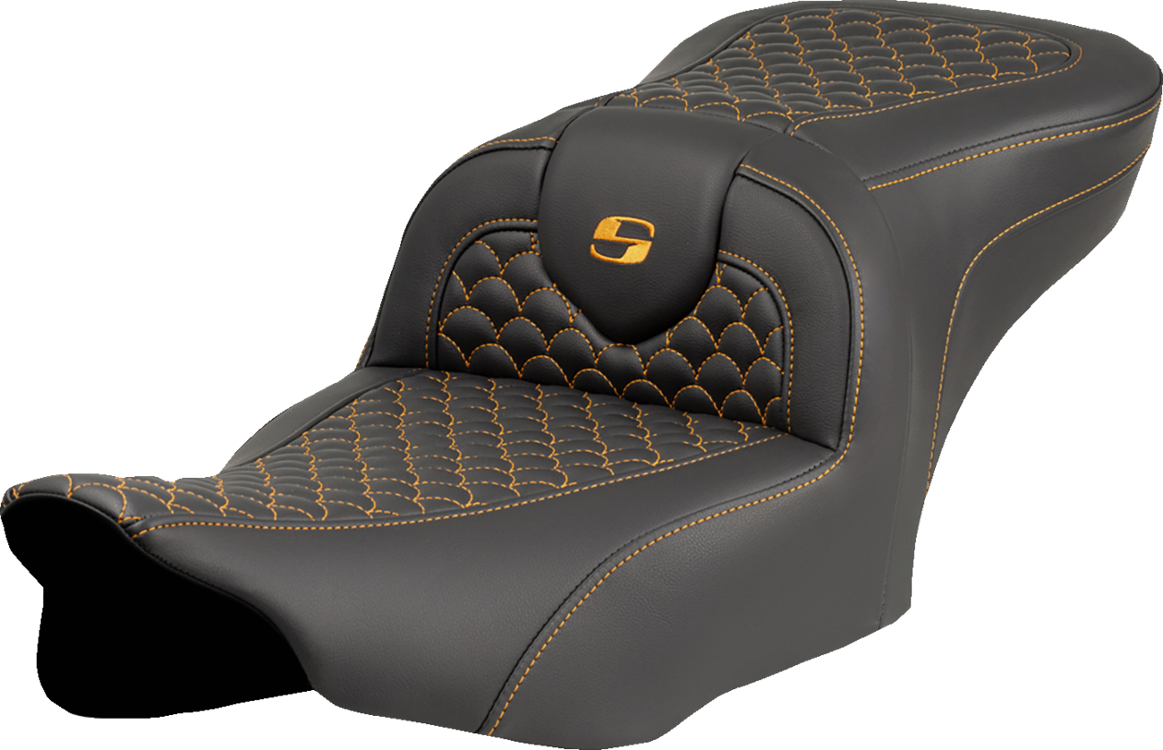Dragon Scale Stitch RoadSofa™ Seat - Roadsofa™ Seat - Dragon Scale Stitch - Gold Stitch - w/o Backrest - FLTR/FLHX '23-'24 [0801-2069]