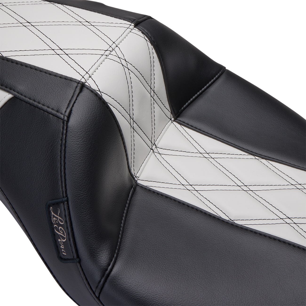 Outcast GT Seat - Full-Length - w/o Backrest - Black Double Diamond w/White Inlay - FL '08-'23 [0801-1225] - Image 3