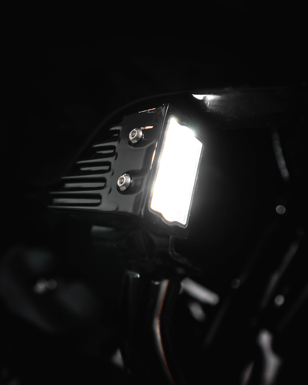 Performance LED Front Turn Signals - LED Turn Signals - Front - Gloss Black [2020-2216] - Image 3