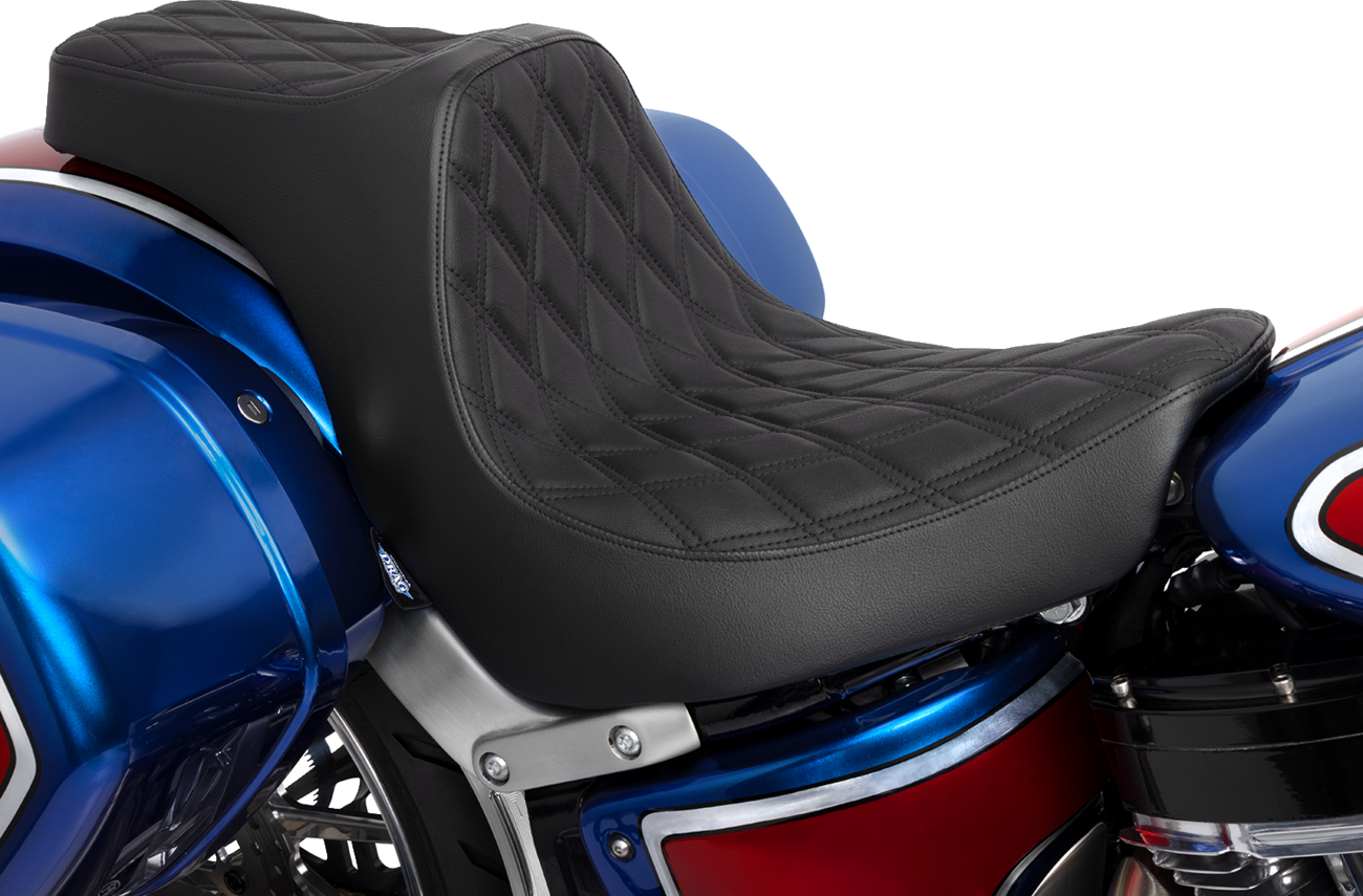 Predator III Seat - Predator III 2-Up Seat - Vinyl - Double Diamond - Black Stitching - FL/FX '18-'24 [0802-1491] - Image 2