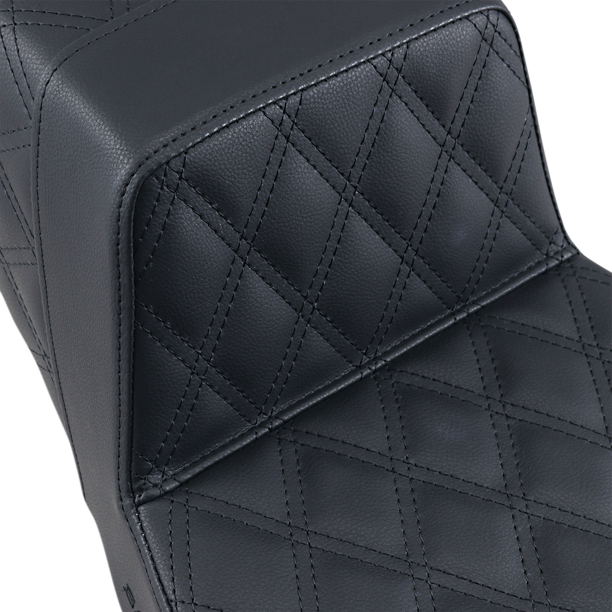 Step-Up Seat — Full Lattice Stitch - Step-Up Seat - Full Lattice Stitch - Black - FLHR/FLHX [0801-1101] - Image 3