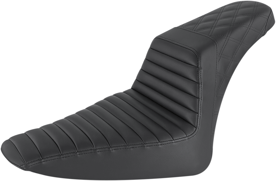 Step-Up Seat — Rear Lattice Stitch/Front Tuck-n-Roll - Step-Up Seat - Front Tuck-n-Roll/Rear Lattice Stitch - Black [0802-1379]