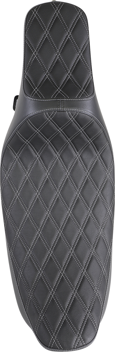 Extended Reach Predator III Seat - Double Diamond - Black w/ Silver Stitching - FL '99-'07 [0801-1370] - Image 2