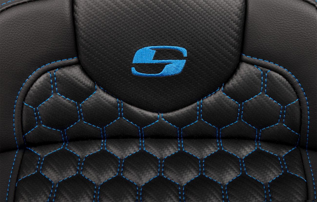 Roadsofa™ Extended Reach Seat - with Backrest - Honeycomb - Blue Stitch - FLTR/FLHX '23-'24 [0801-1763] - Image 5