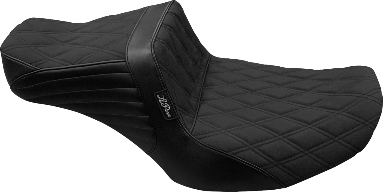 Tailwhip Seat - Double Diamond w/ Gripper - FLH/FLT '23-'25 [0801-1707]