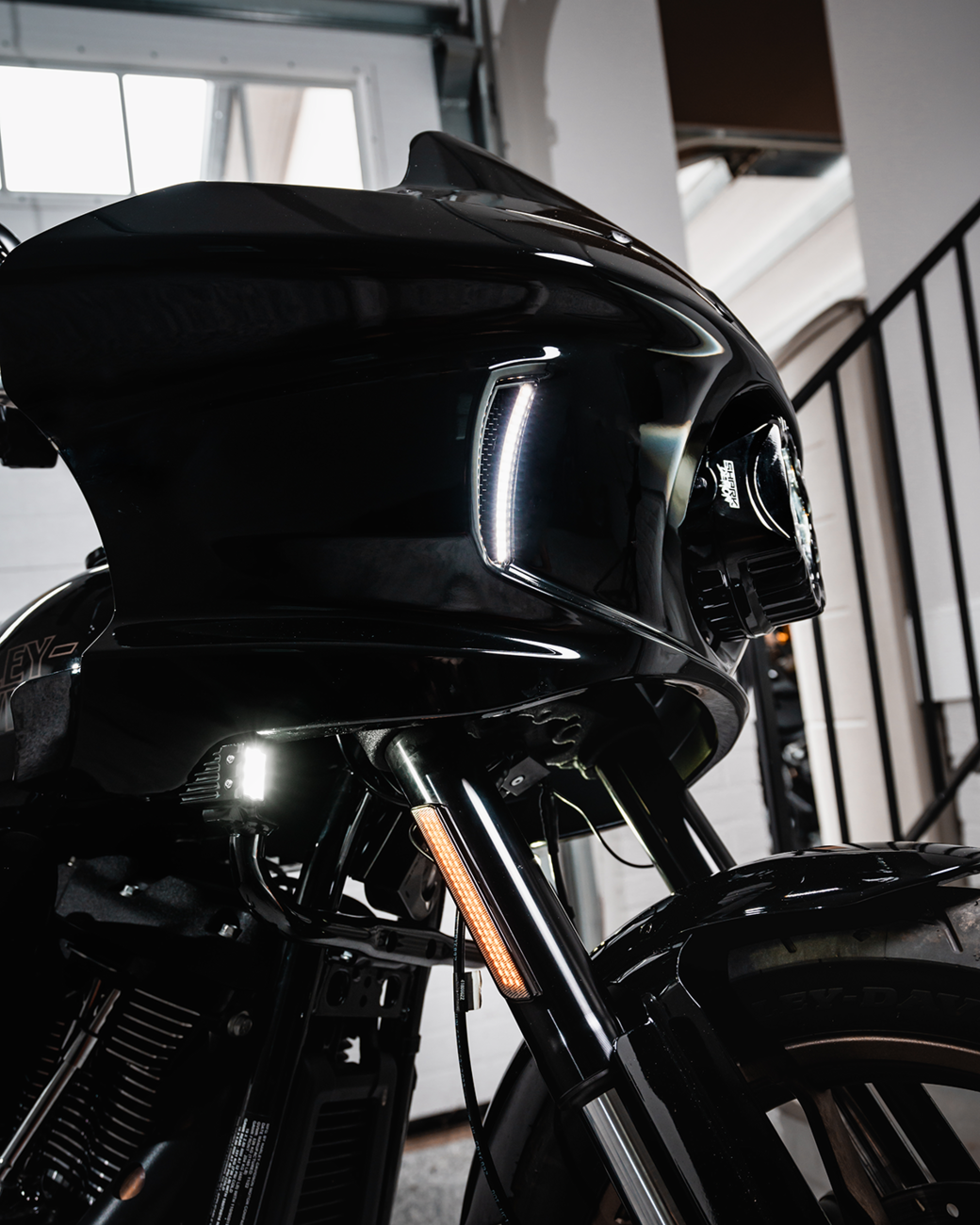 Performance LED Front Turn Signals - LED Turn Signals - Front - Gloss Black [2020-2216] - Image 7