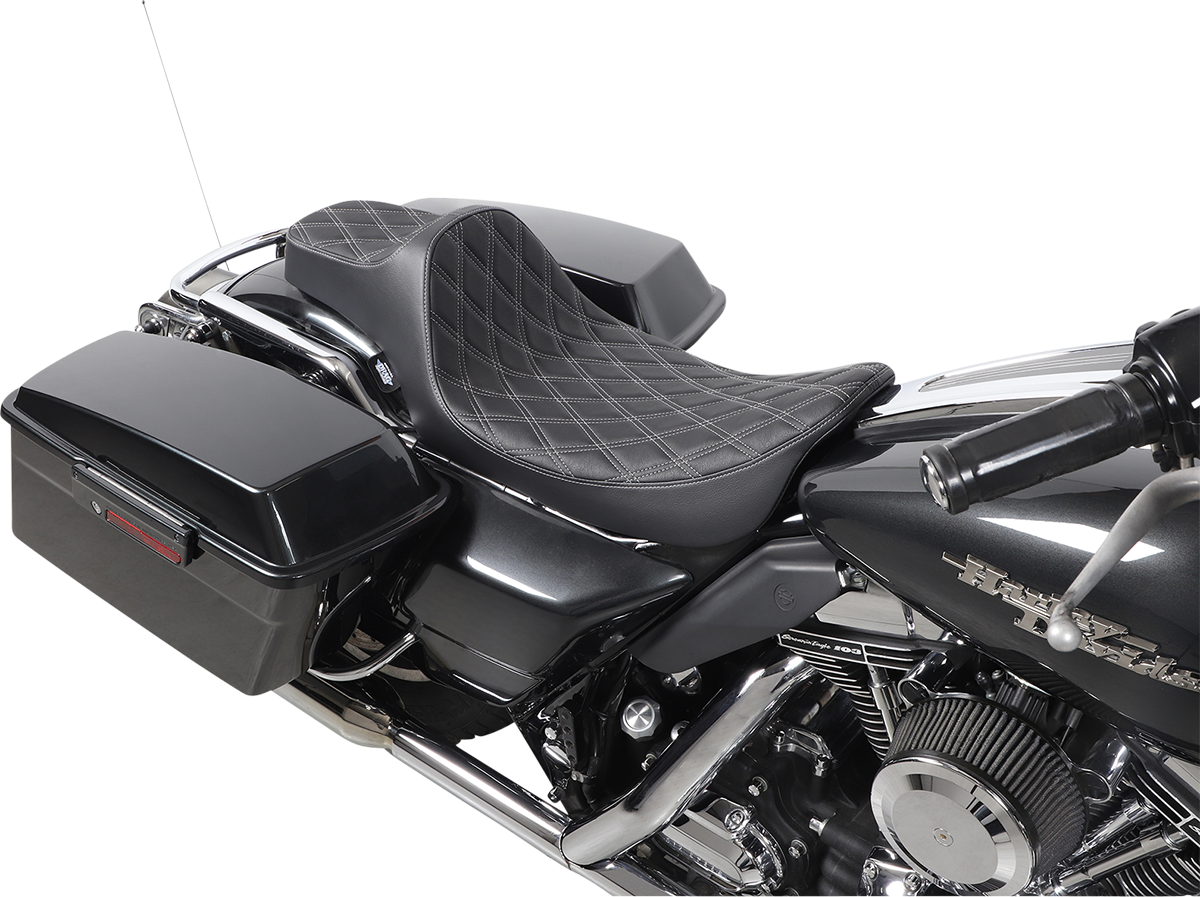 Extended Reach Predator III Seat - Double Diamond - Black w/ Silver Stitching - FL '99-'07 [0801-1370] - Image 5