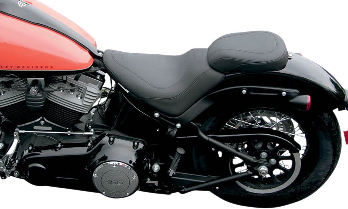 Wide Tripper™ Solo Seat - Seat - Wide Tripper™ Solo - without Backrest - Smooth - Black [0802-0767] - Image 2