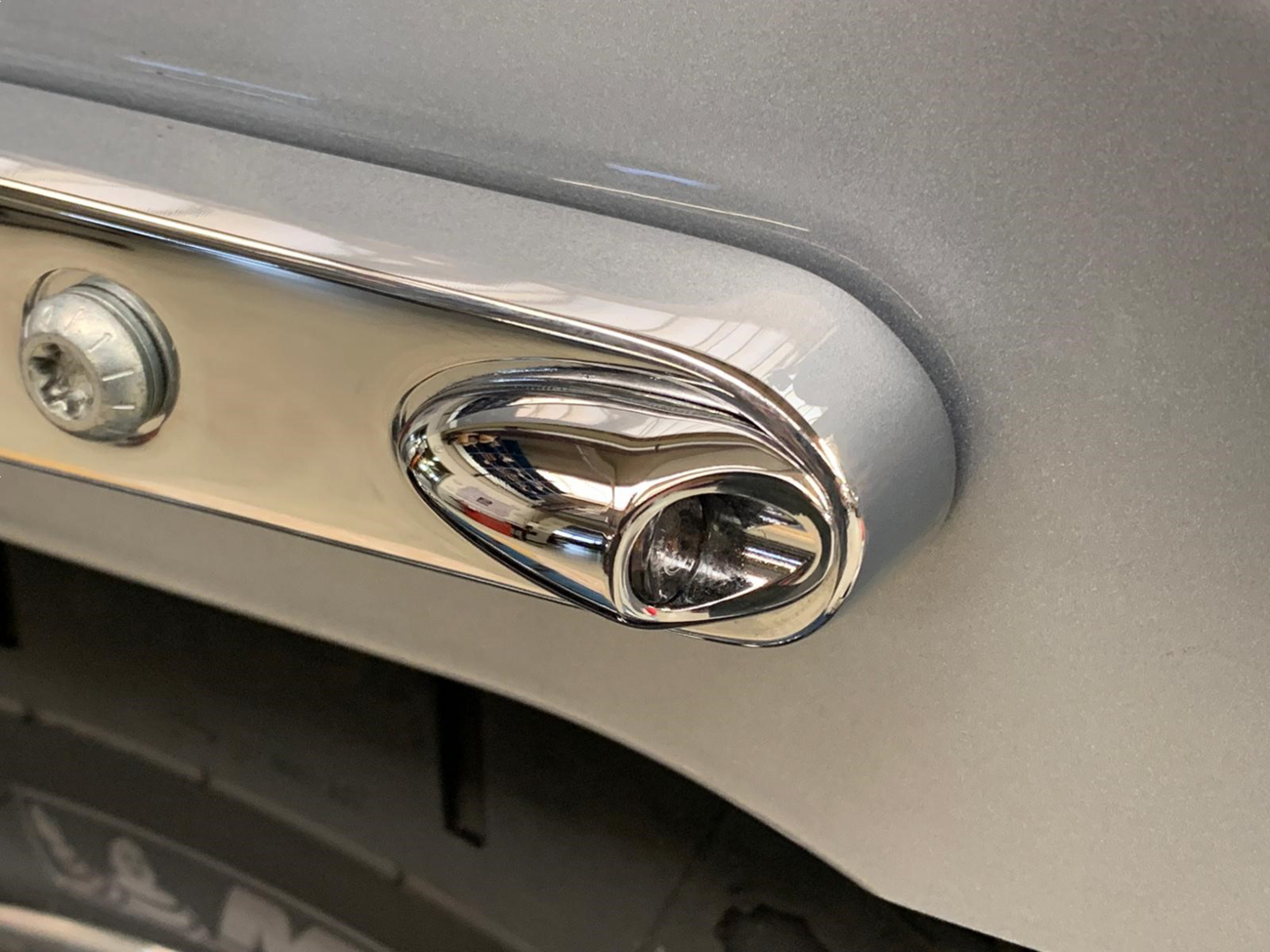 Neowise 3-1 Mini Fender Strut Indicator Lights - 3-1 Mini Fender Strut Indicator Lights - Chrome [2020-1934] - Image 2